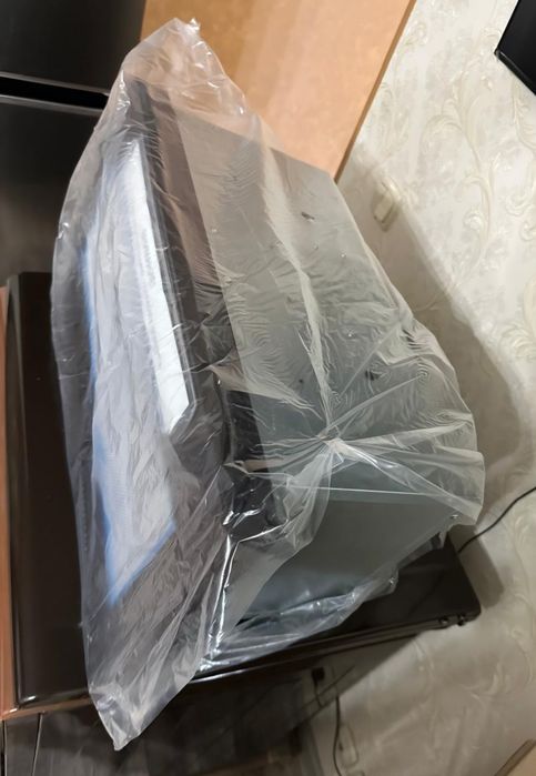 Продам вытяжку новую