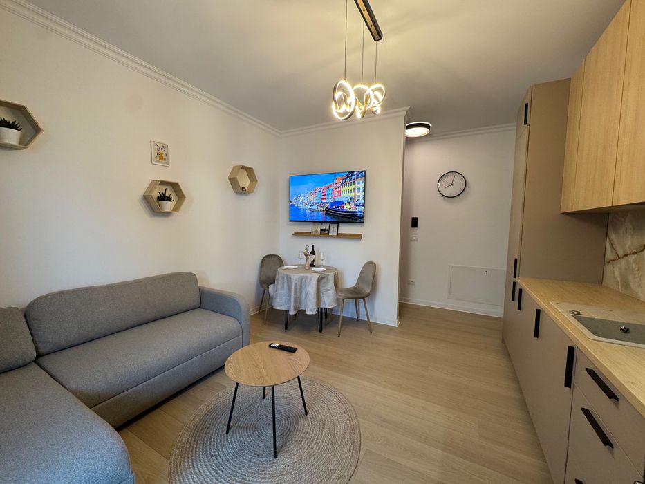 Vand apartament 2camere