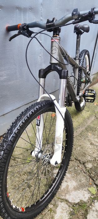 Bicicleta Giant STP 2 (hardtail trail/freeride)