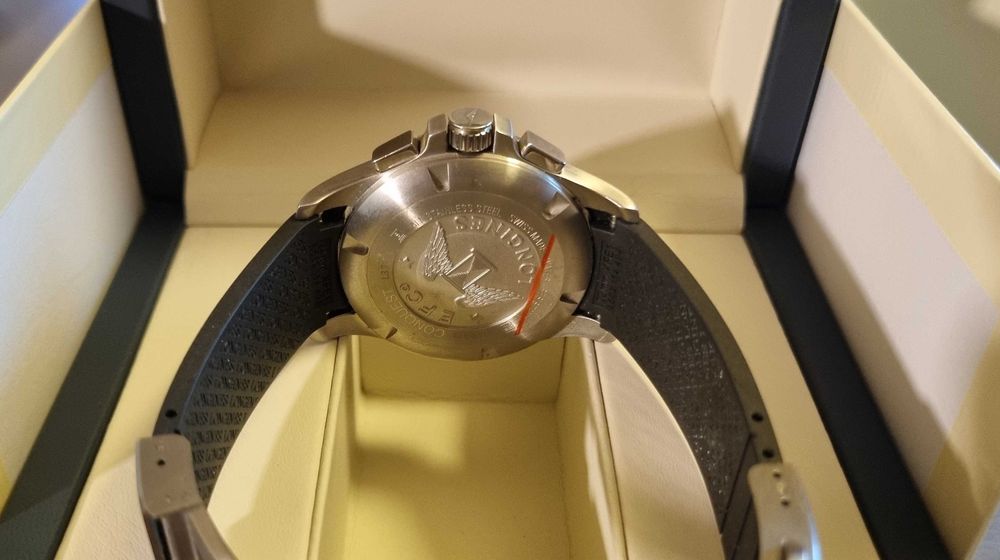 Ceas Longines Conquest V.H.P. Chronograph L3.727.4.76.9