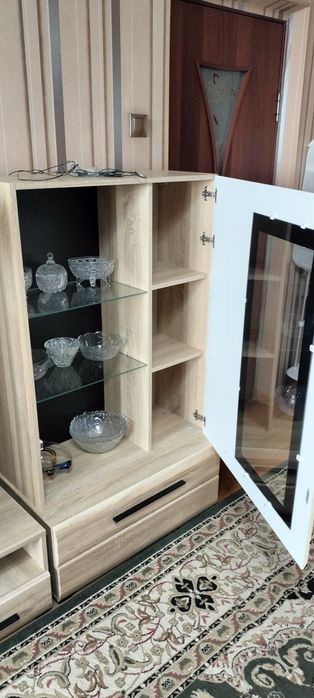 Стенка модульная в гостиную