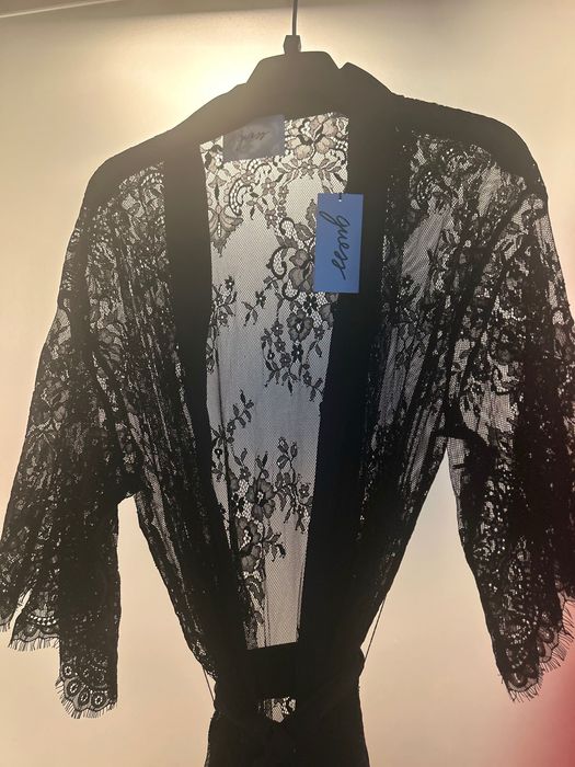 Дамски халат GUESS