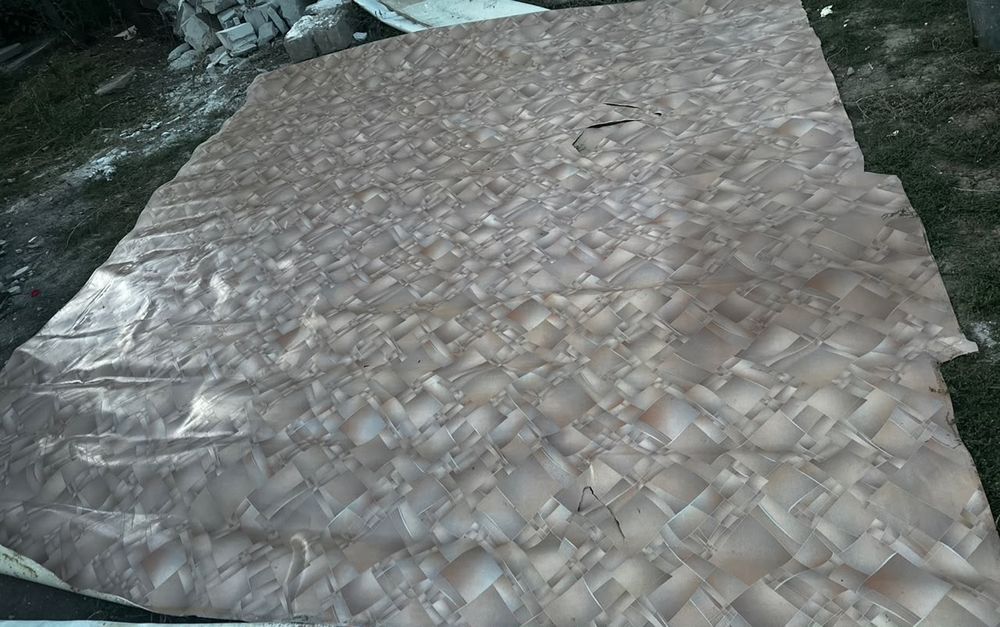 Продам б/у линолеум 4×4