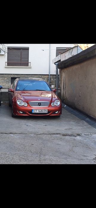 Мерцедес c180бензин