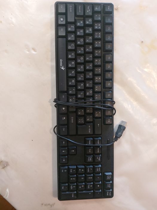 Продам компьютерные клавиатуры