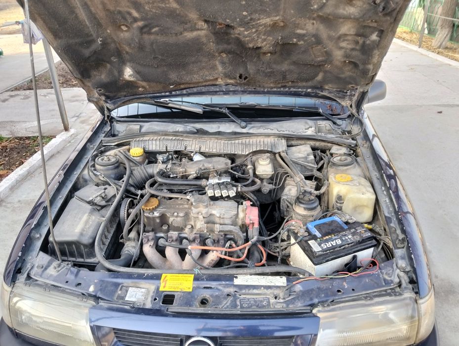 Опель вектра 1995