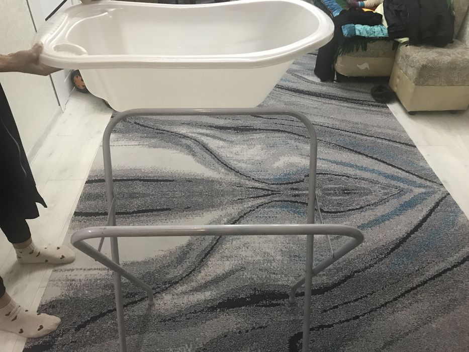 Детский ванна с подставкой