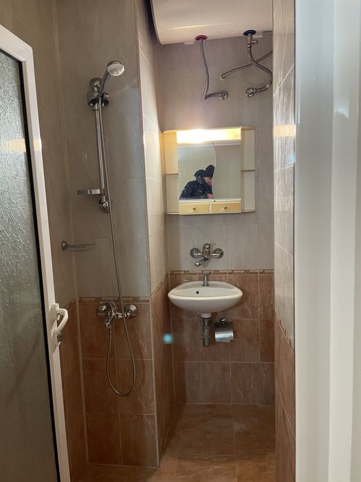 Дава се под наем Едностаен апартамент в Габрово, Център - 40 кв.м за 204 € - Снимка #1