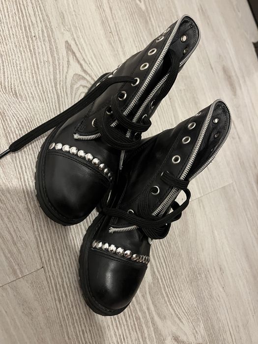 Incaltaminte rezistenta pentru copii