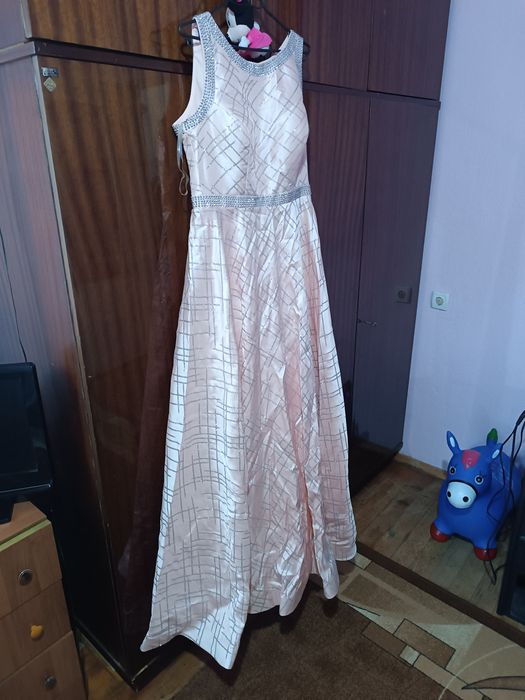 Бална рокля с обувки