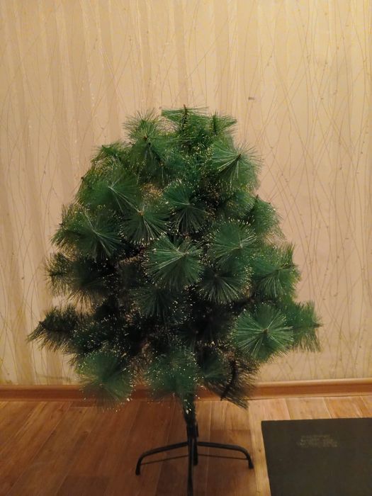 Ёлка  3000 тенге
