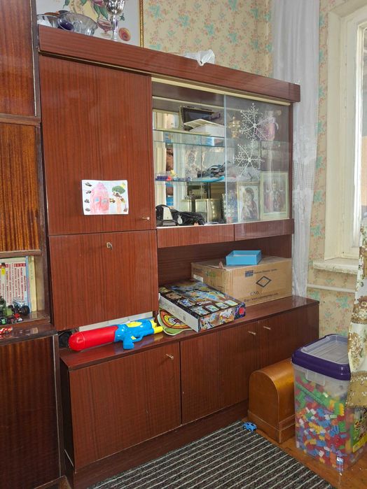 Сервант (на дачу)