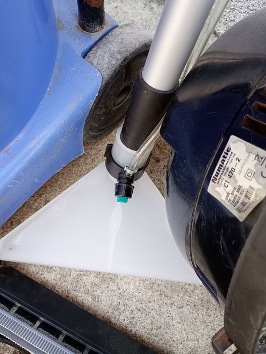 Aspirator injecție extracție Numatic