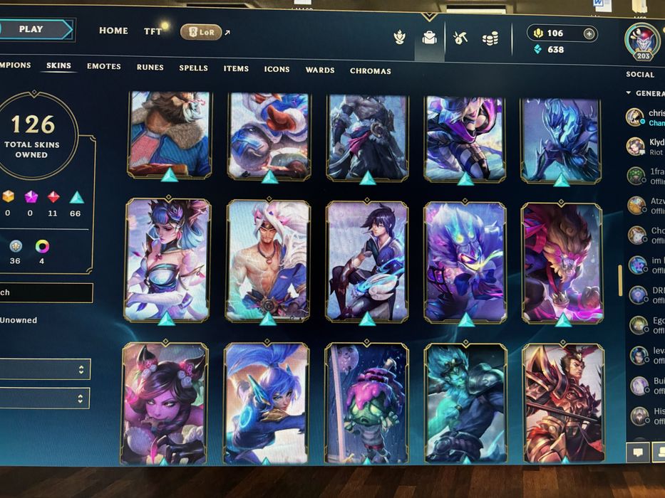 Emerald league of legends acc/ 126 skins