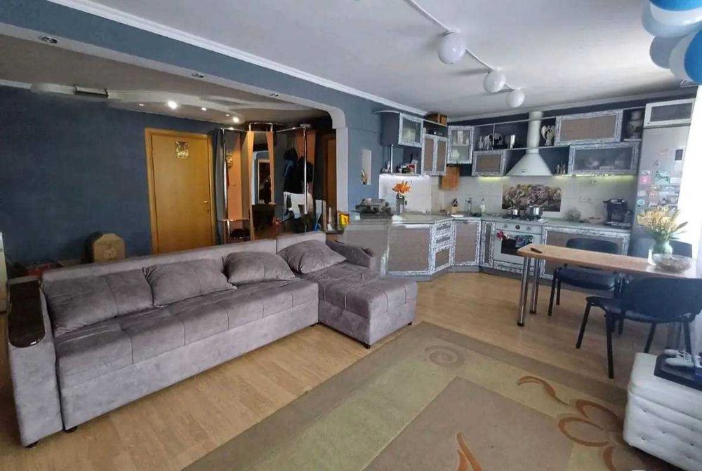 3-комн. квартира, 62.7м², 3/6 .Костанай, ул. Курганская,