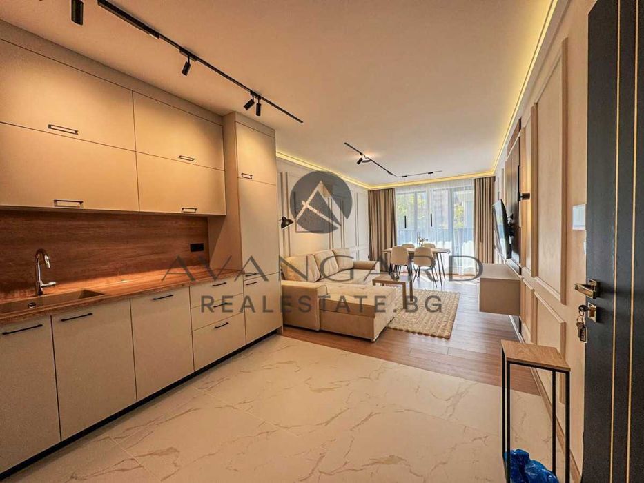 Продава се Двустаен апартамент в Пловдив, Кючук Париж - 74 кв.м за 2244 €/кв.м - Снимка #2