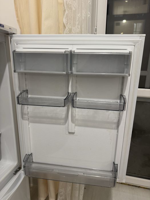 Продам холодильник б/у в рабочем состоянии