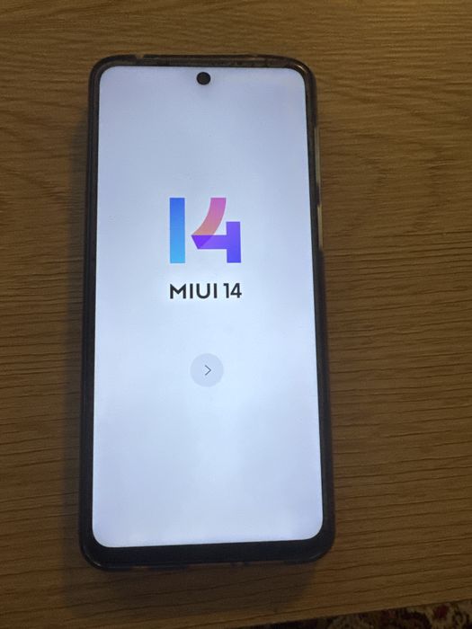 Телефон “Redmi “+ подарък