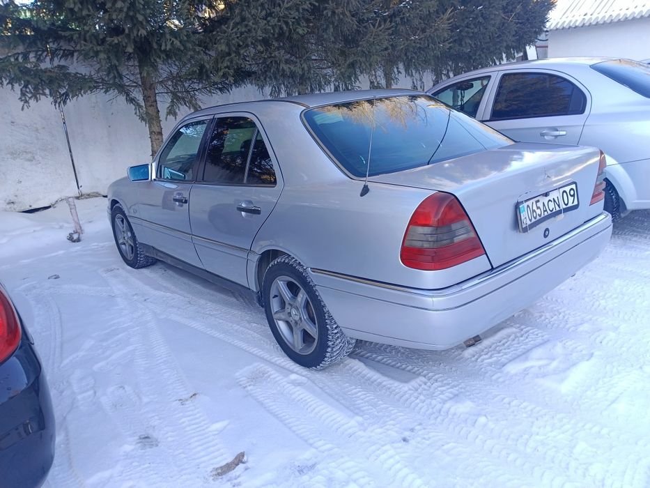 Продаю Mercedes C220