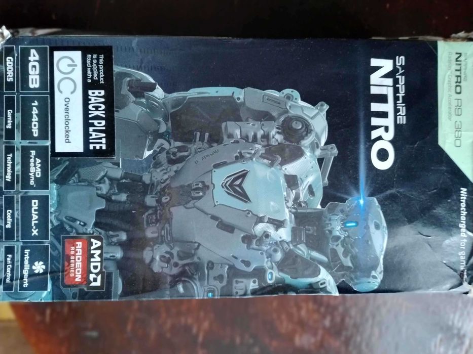 Placa video Sapphire Nitro AMD R9 380 4GB GDDR5