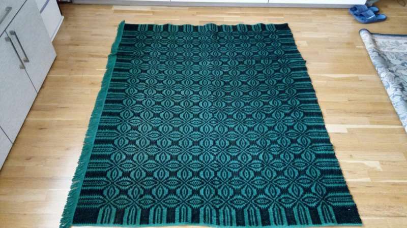 Автентично, ръчно тъкано за битов стил,  САМО за 5 EUR вълна и памук