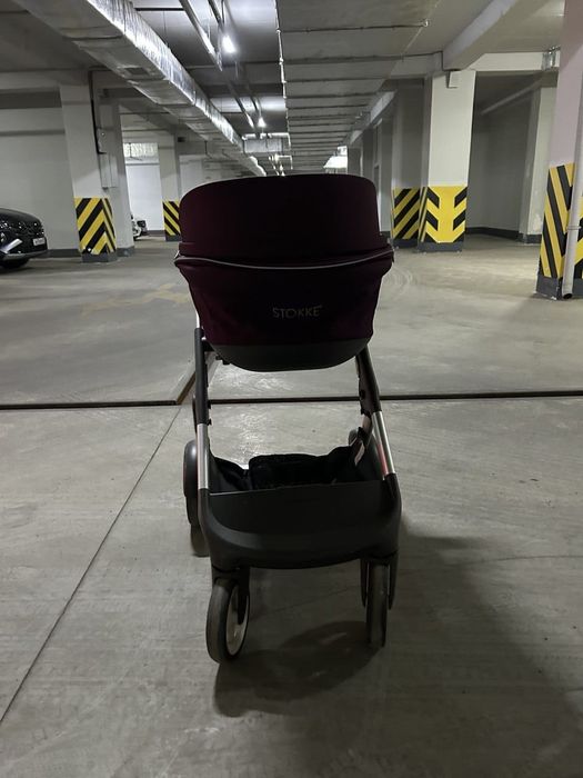 Продаю коляску Stokke