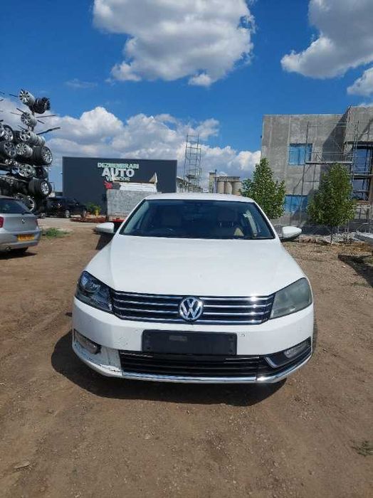 Dezmembram Volkswagen Passat B7 1.6 tdi 105 cp An 2012
Cod motor CAYC