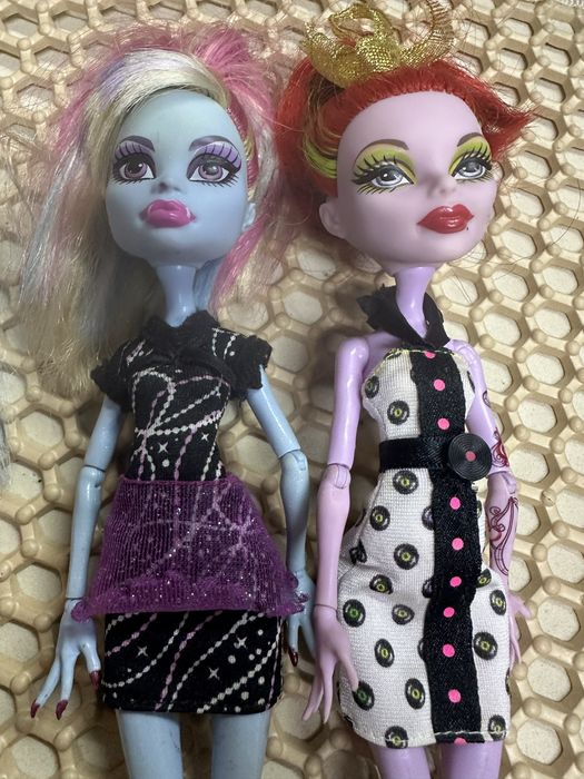 Продам куплл монстр хай!