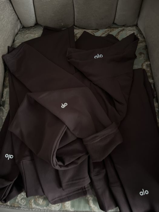 Compleu Set Alo Colanți mat vătuit Alo masuri S m L compleuri alo