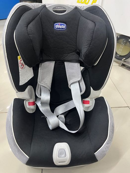 Автокресло chicco