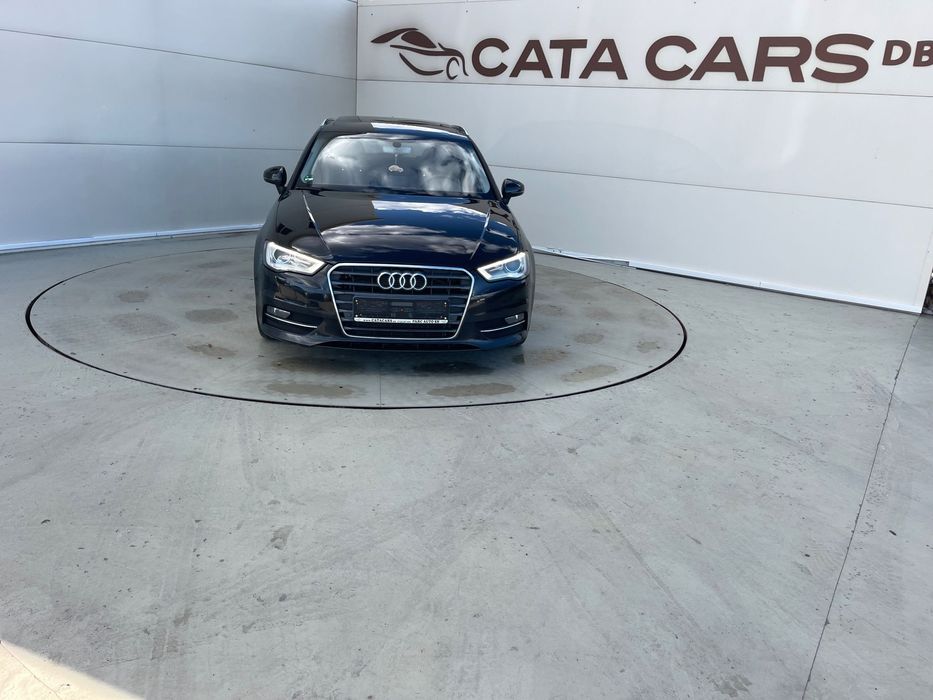 Audi A3 Sportback Audi A3 2.0TDI, 150CP, BI-Xenon, Navi, Panoramic, Pilot, PDC