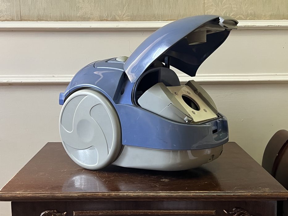 Пылесос BEKO BKS1215