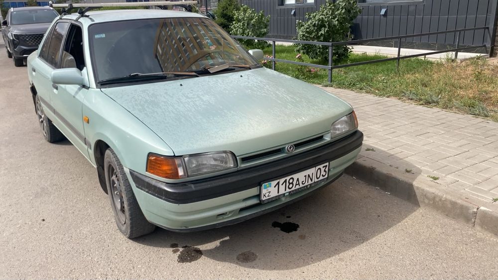 Продам машину мсзду 323