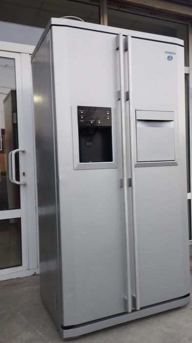 Холодильник samsung