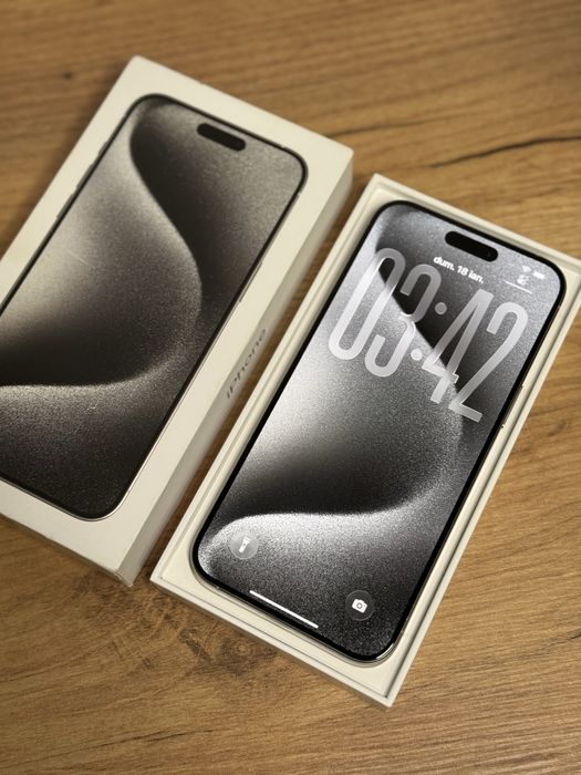 iPhone 15 Pro Max 94% White Titanium 256 GB full box