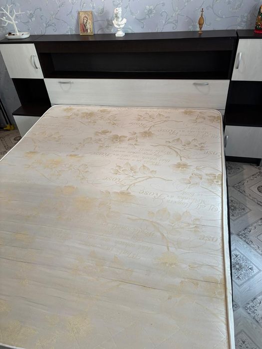 Срочно продам кровать