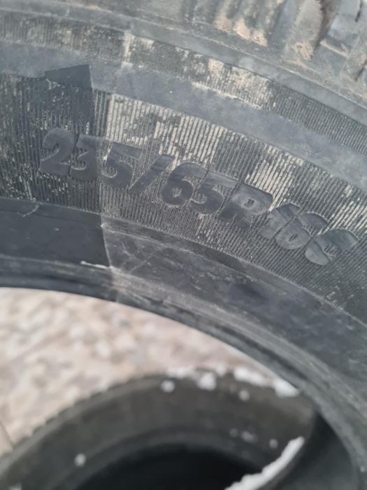 Cauciucuri michelin de iarna aproape noi 235 65 16 C