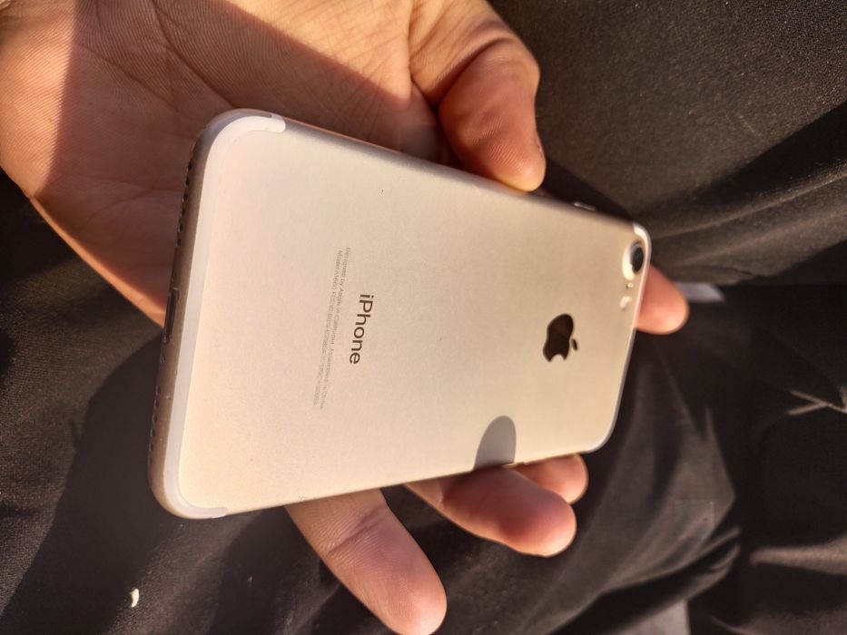 iPhone 7 kafolati bor holati oʻta ideal