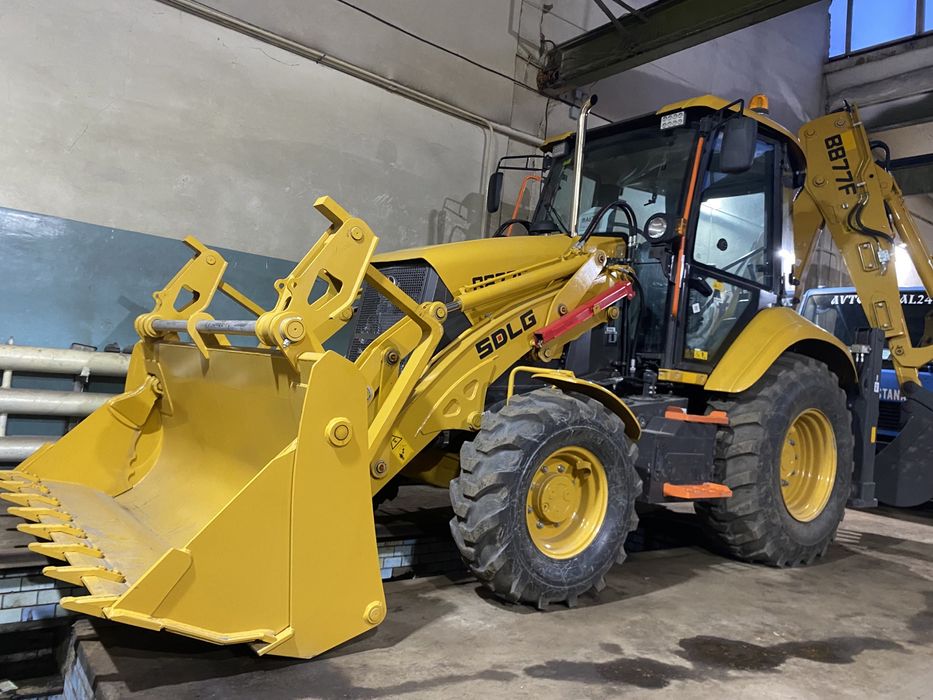 Экскаватор 3в1, гидромолот, ямобур