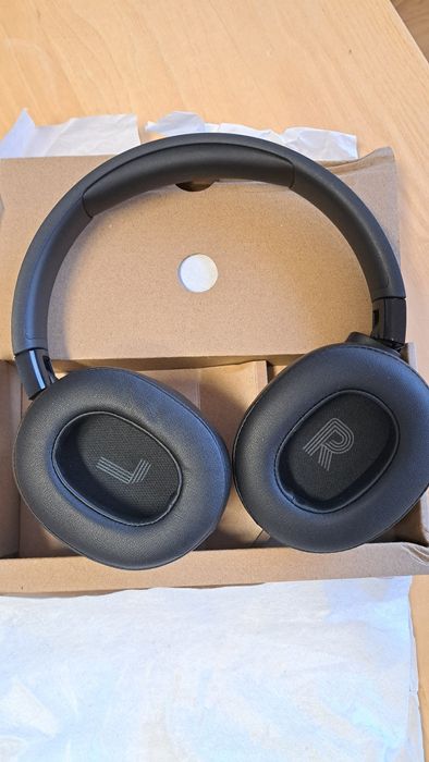 Casti JBL 770nc over ear