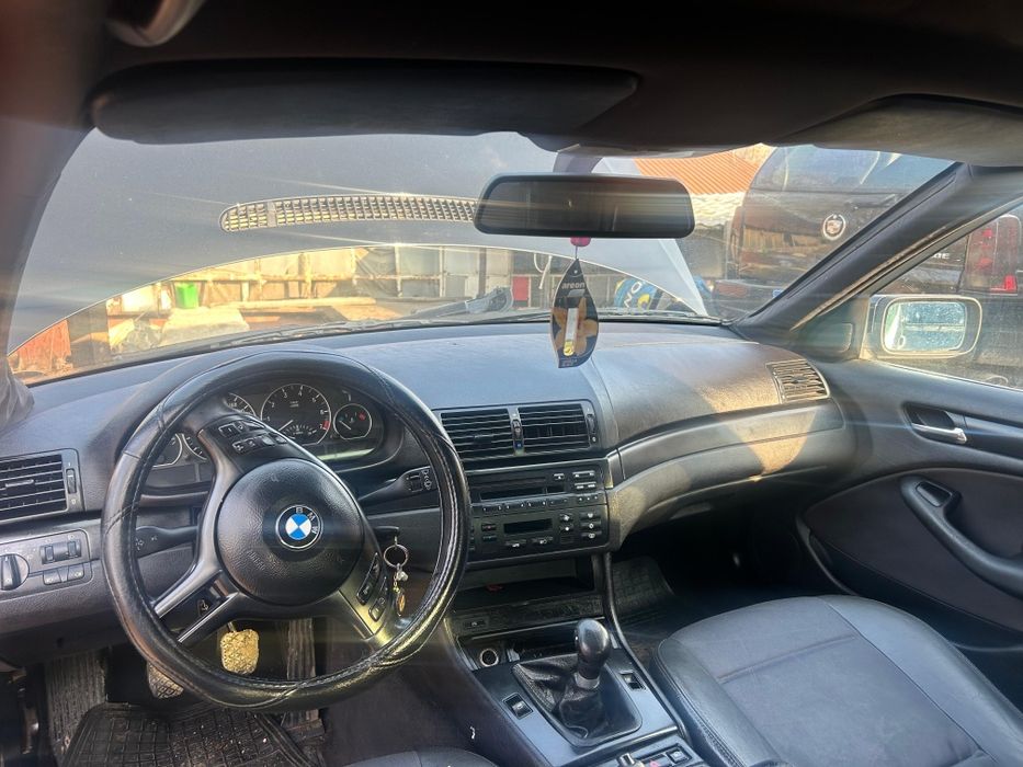 Vând  BMW e46 benzina