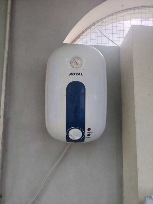 Ariston royal sotiladi