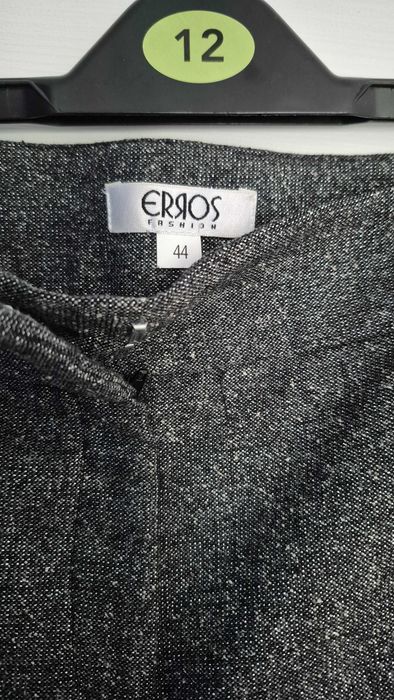 Pantaloni spectaculosi marimea 44