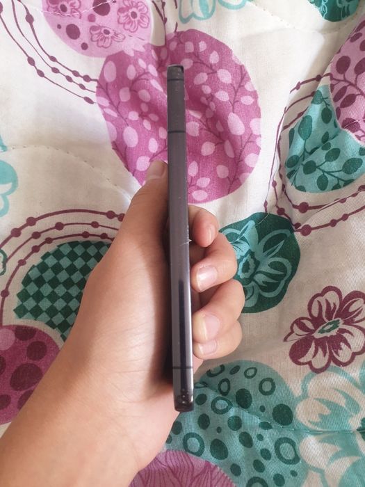 S 22 256гб не ловит сети