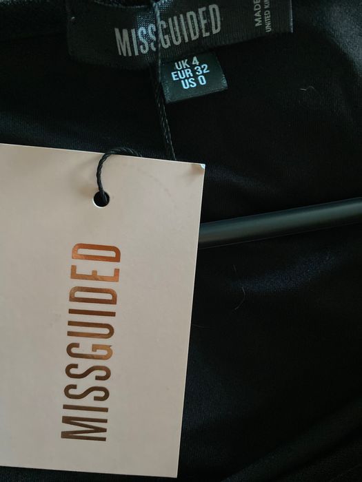 Missguided еластична черна рокля XXS/XS