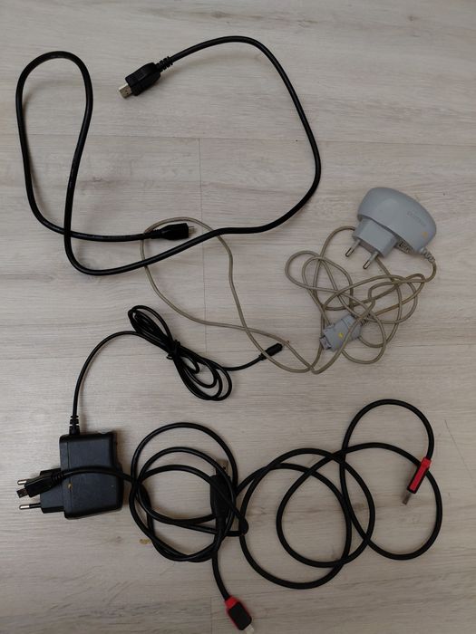 Продам телефоны Meizu, зарядки Nokia