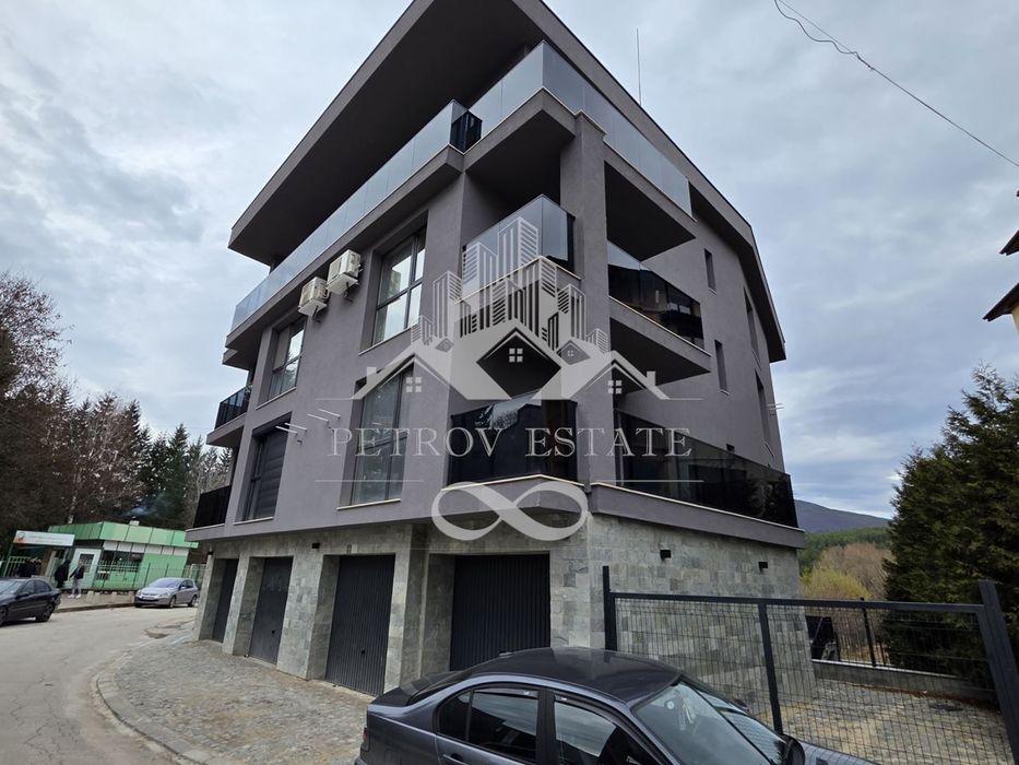 Продава се Двустаен апартамент в Велинград - 76 кв.м за 722 €/кв.м - Снимка #11