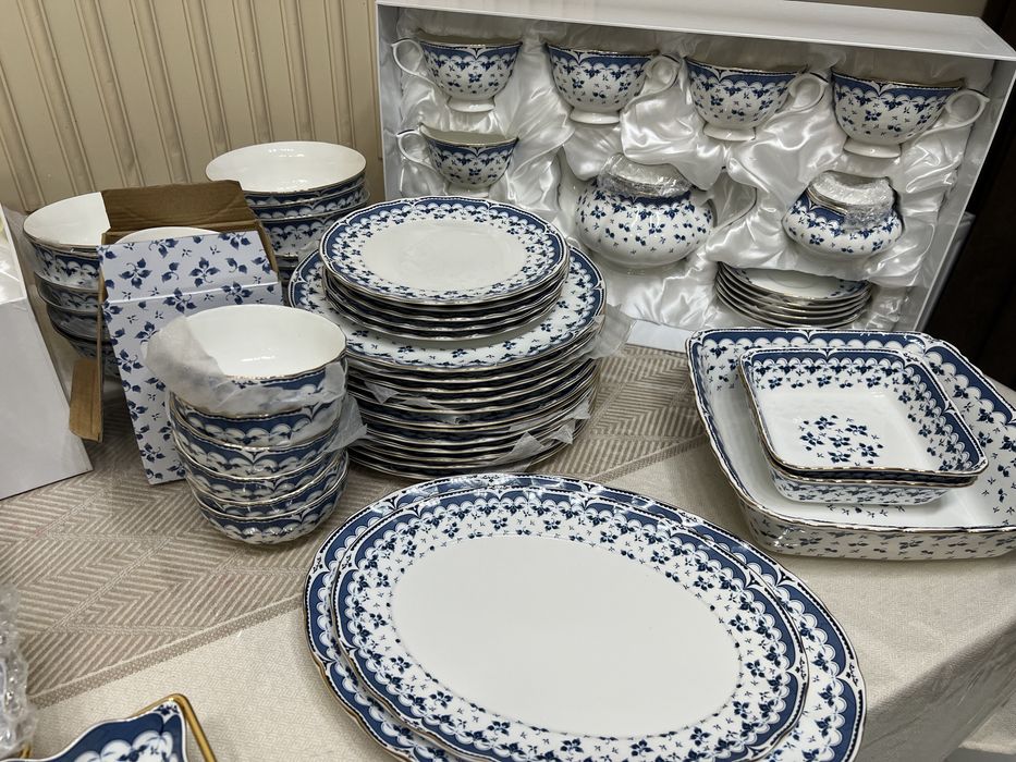 Продам сервиз под цептер на 12 персон