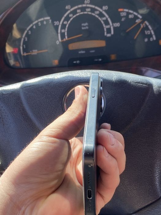 Продам Iphone 15 PRO 128GB BLACK