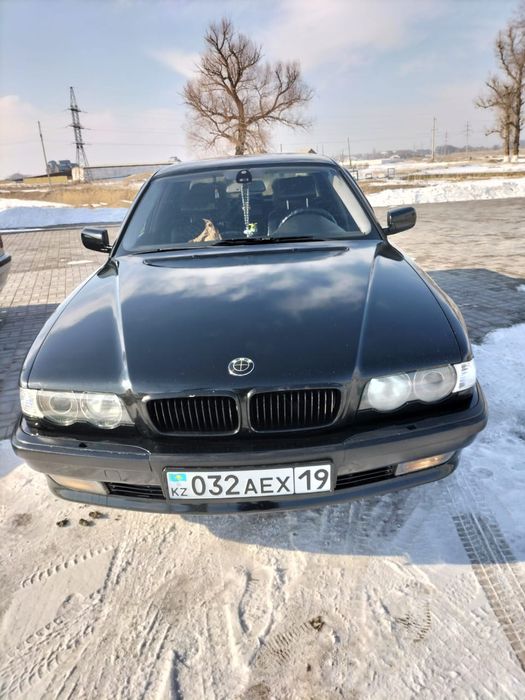 Продам бмв е36 е38